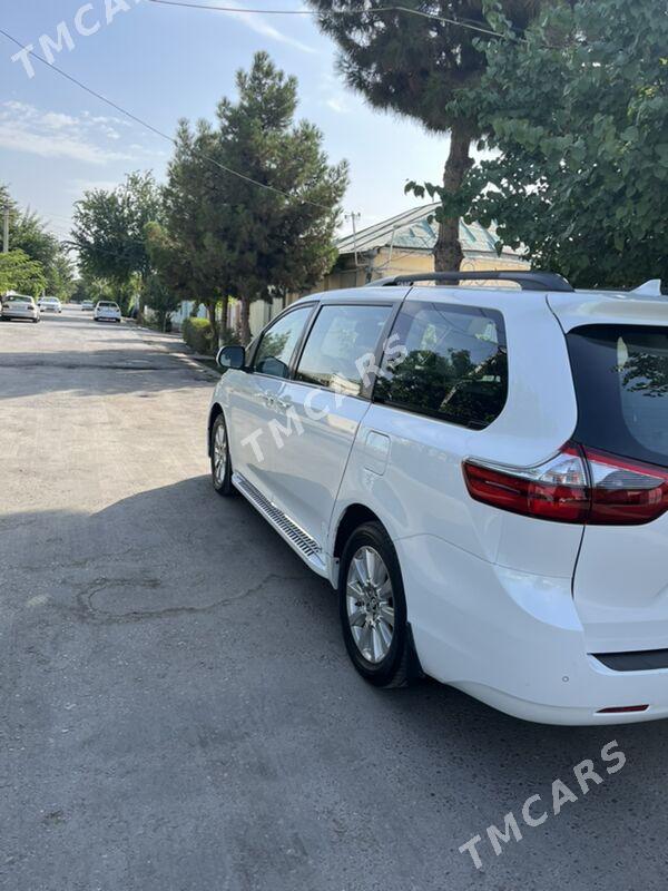 Toyota Sienna 2020 - 470 000 TMT - Aşgabat - img 4