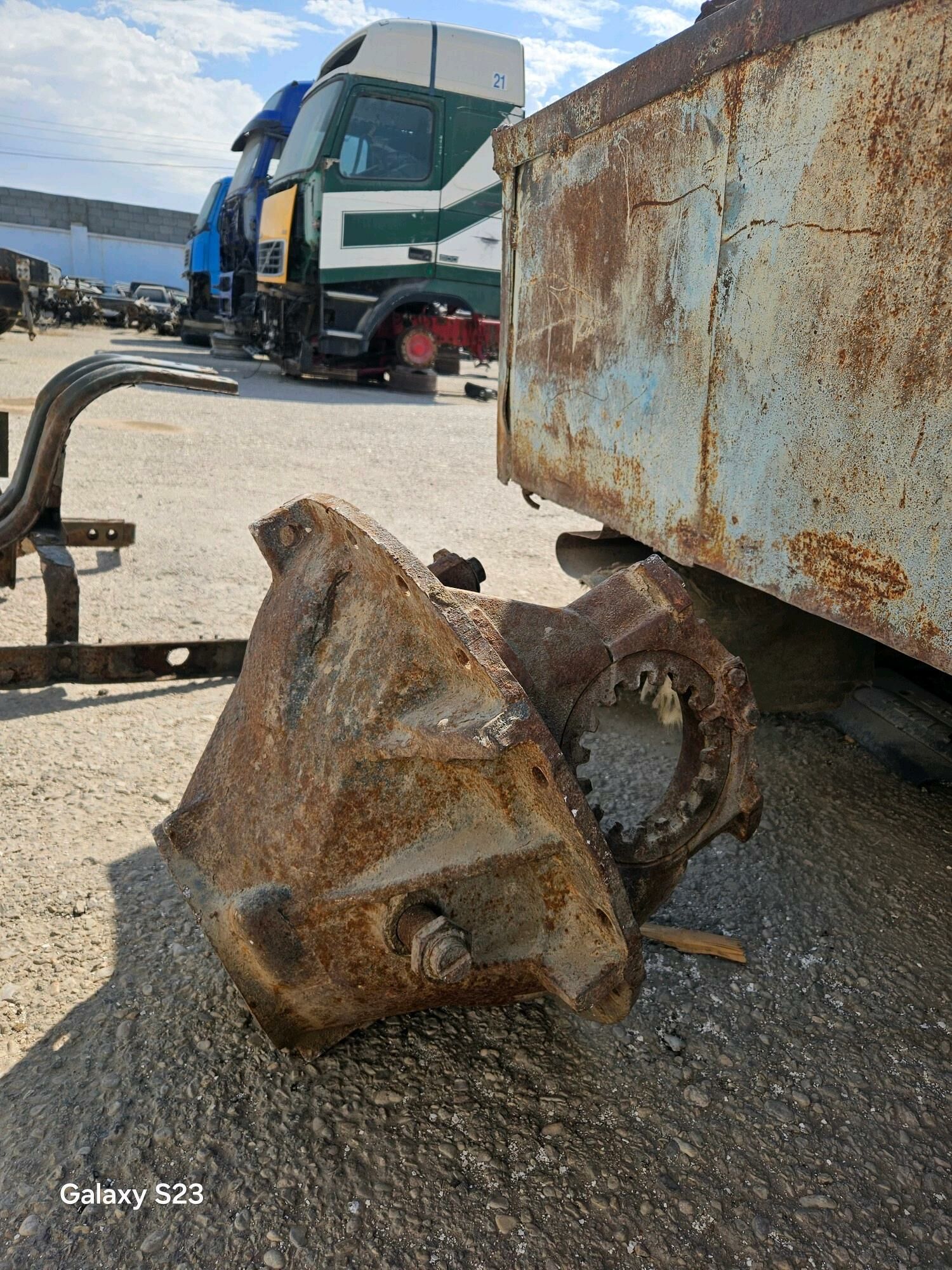 zil 130 uly mosun korpusy 500 TMT - Балканабат - img 1