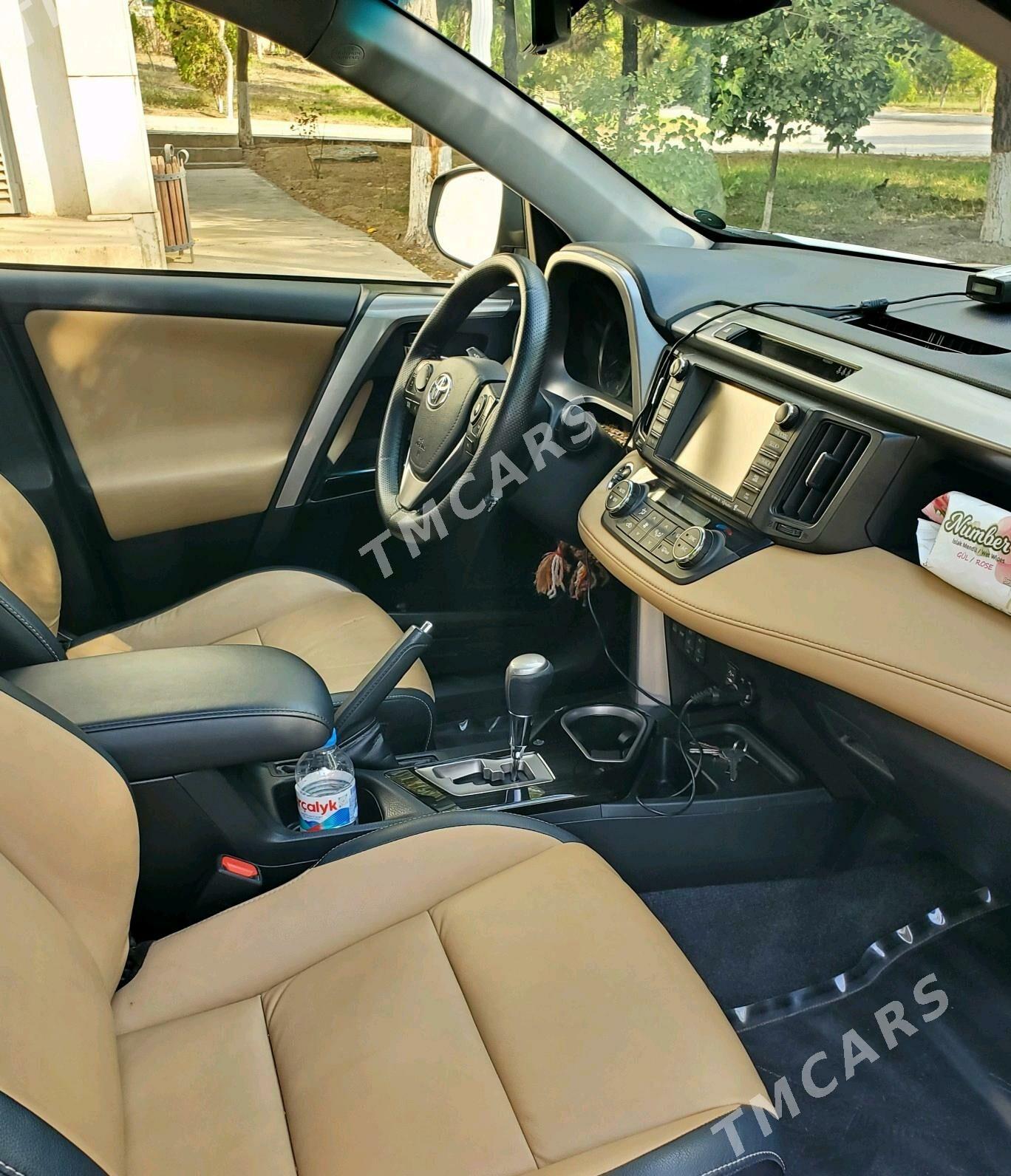 Toyota RAV4 2017 - 315 000 TMT - Aşgabat - img 7
