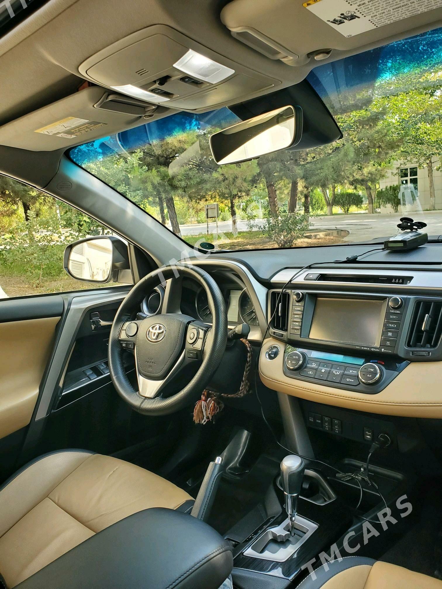 Toyota RAV4 2017 - 315 000 TMT - Aşgabat - img 5