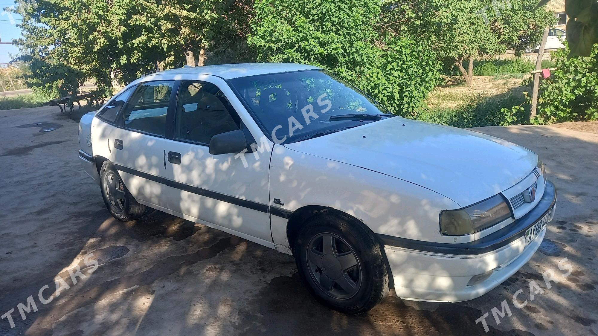 Opel Vectra 1993 - 20 000 TMT - Gubadag - img 3
