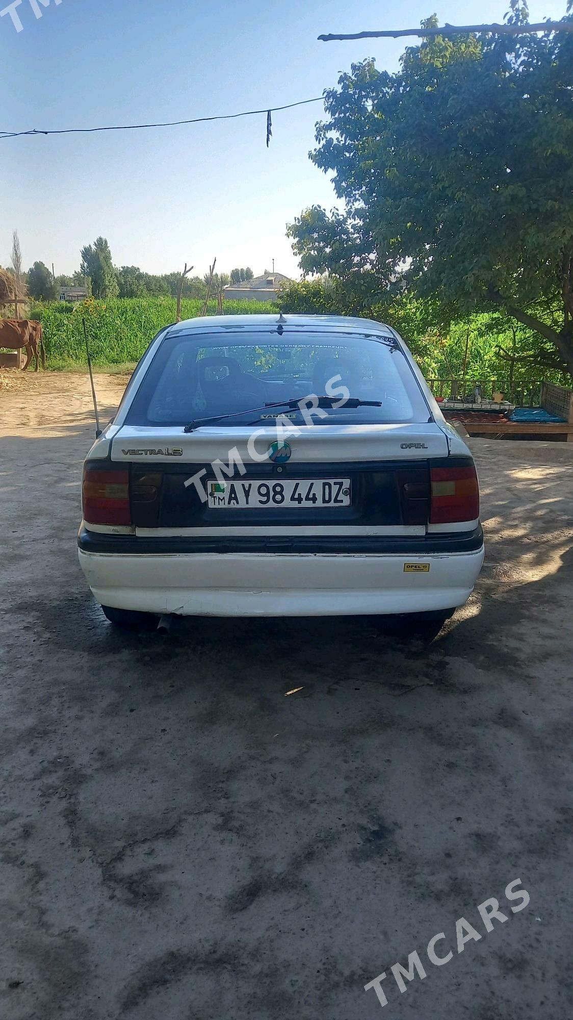 Opel Vectra 1993 - 20 000 TMT - Gubadag - img 4