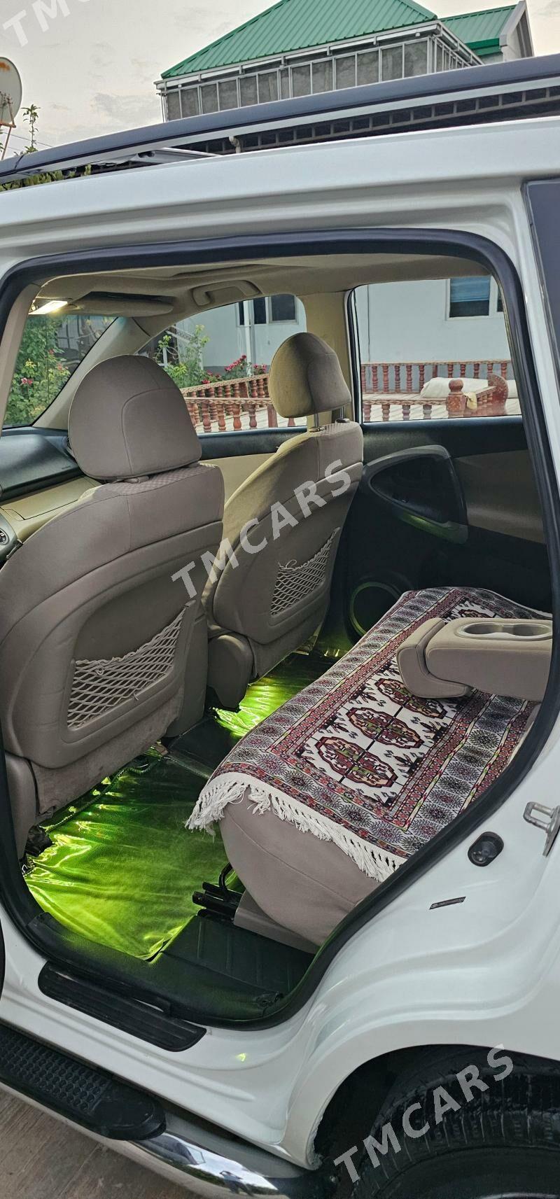 Toyota RAV4 2006 - 152 000 TMT - Анев - img 7
