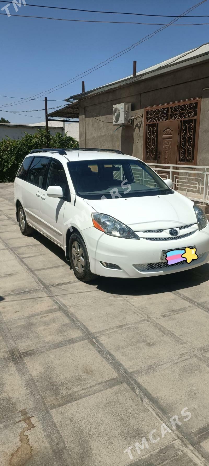 Toyota Sienna 2007 - 220 000 TMT - Mary - img 5