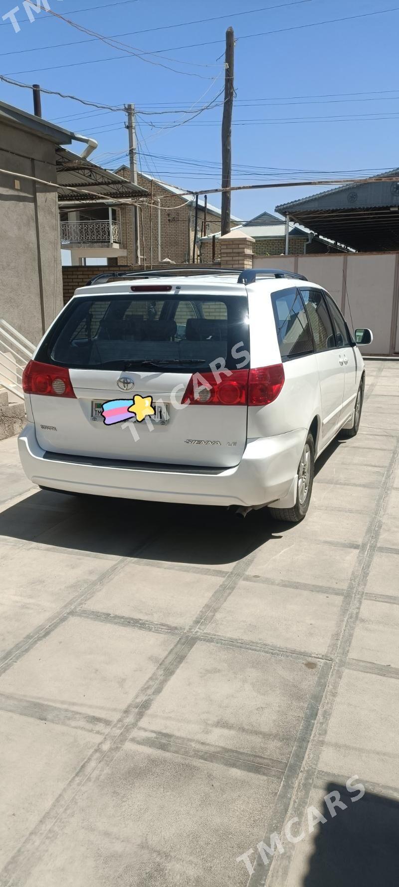 Toyota Sienna 2007 - 220 000 TMT - Mary - img 4