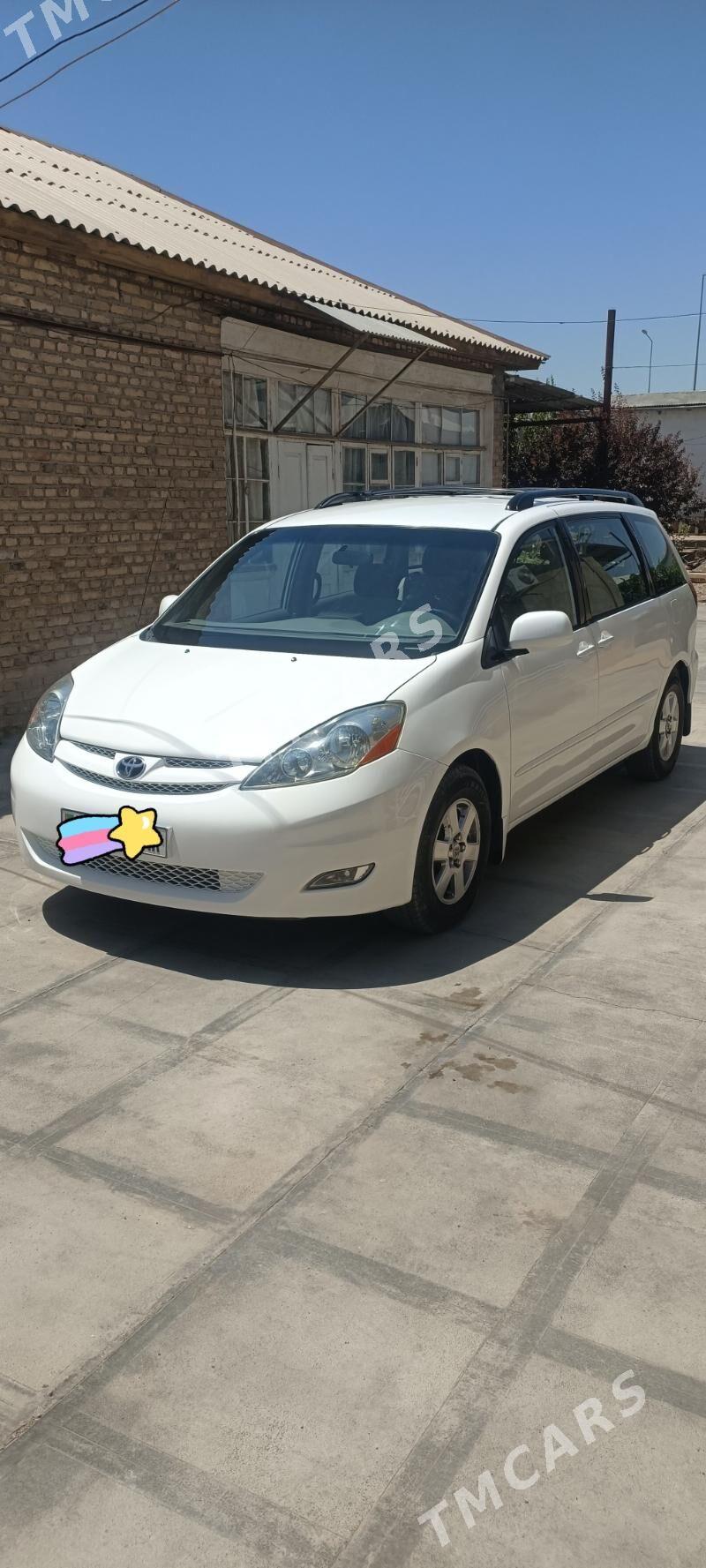 Toyota Sienna 2007 - 220 000 TMT - Mary - img 2