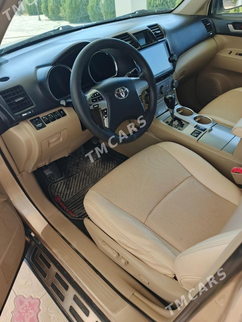 Toyota Highlander 2011 - 280 000 TMT - Balkanabat - img 3