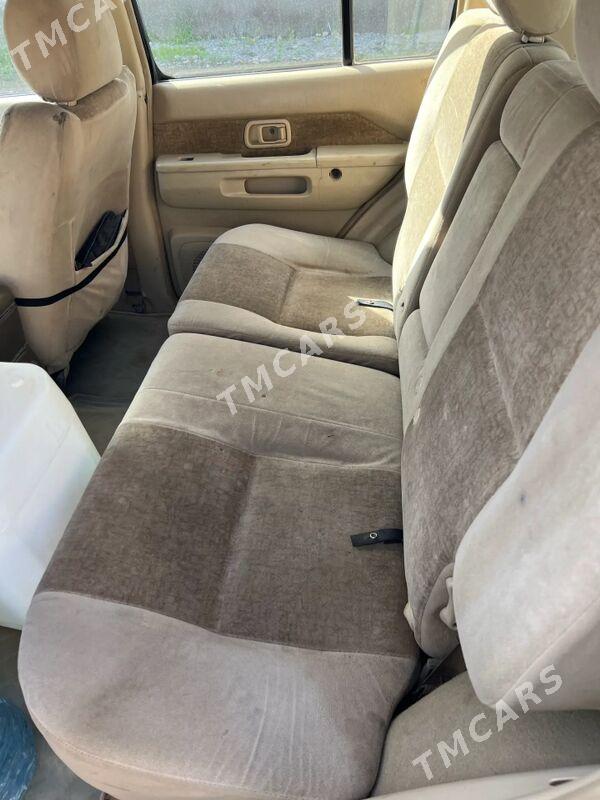 Nissan Pathfinder 1997 - 40 000 TMT - Туркменгала - img 4