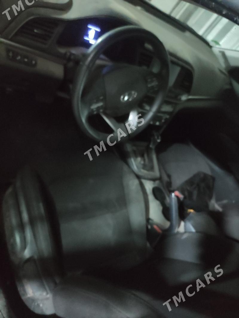 Hyundai Elantra 2020 - 200 000 TMT - Aşgabat - img 4