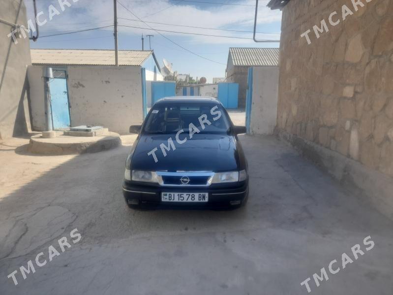 Opel Vectra 1991 - 32 000 TMT - Гызыларбат - img 3