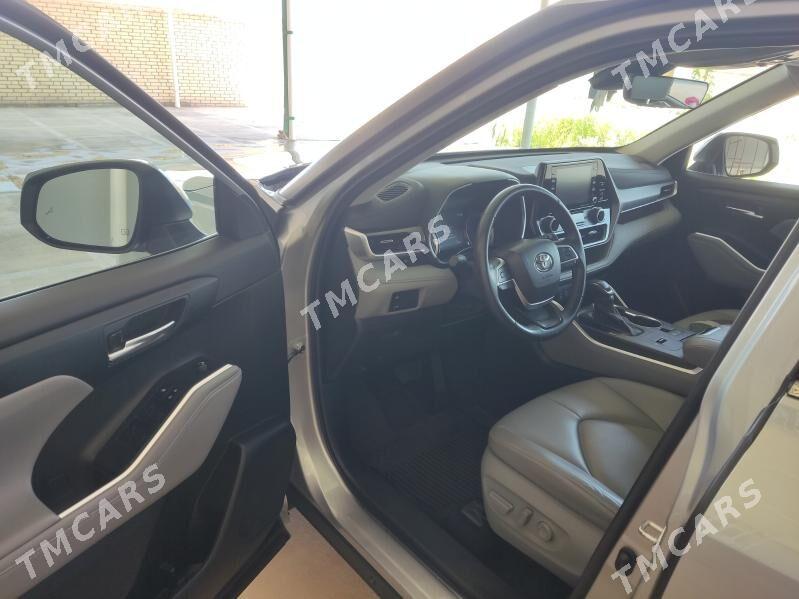 Toyota Highlander 2022 - 560 000 TMT - Mary - img 2