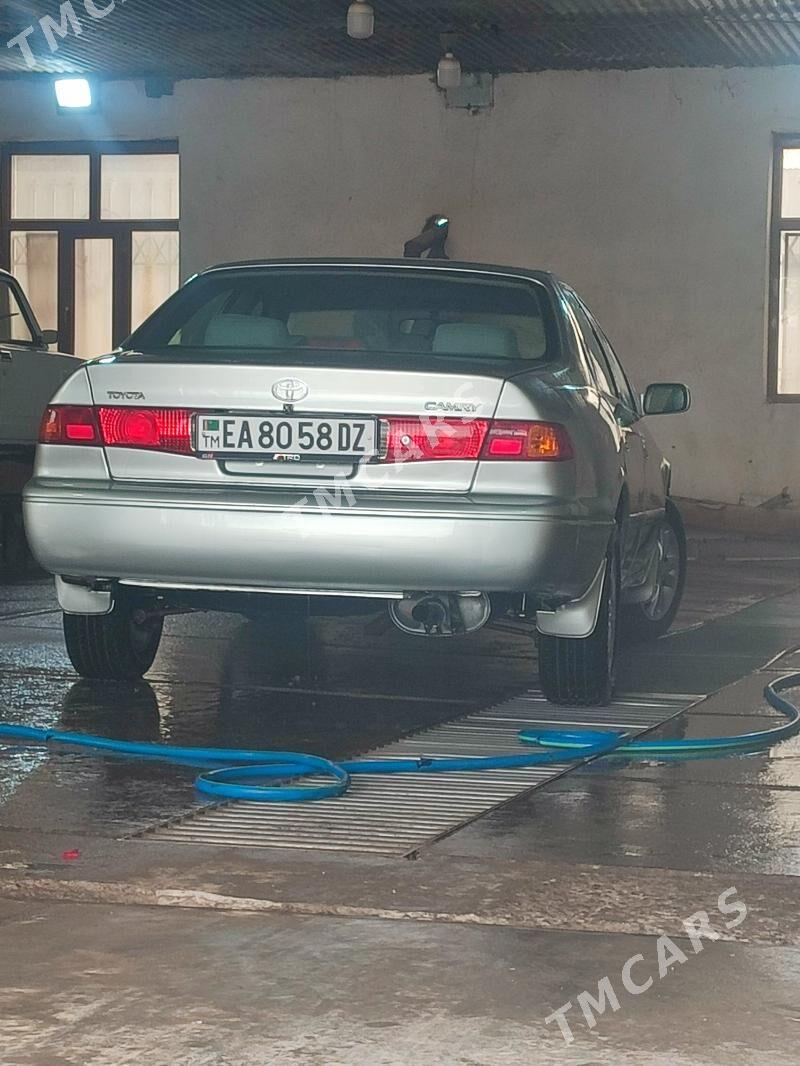 Toyota Camry 2001 - 140 000 TMT - Türkmenbaşy etr. - img 4
