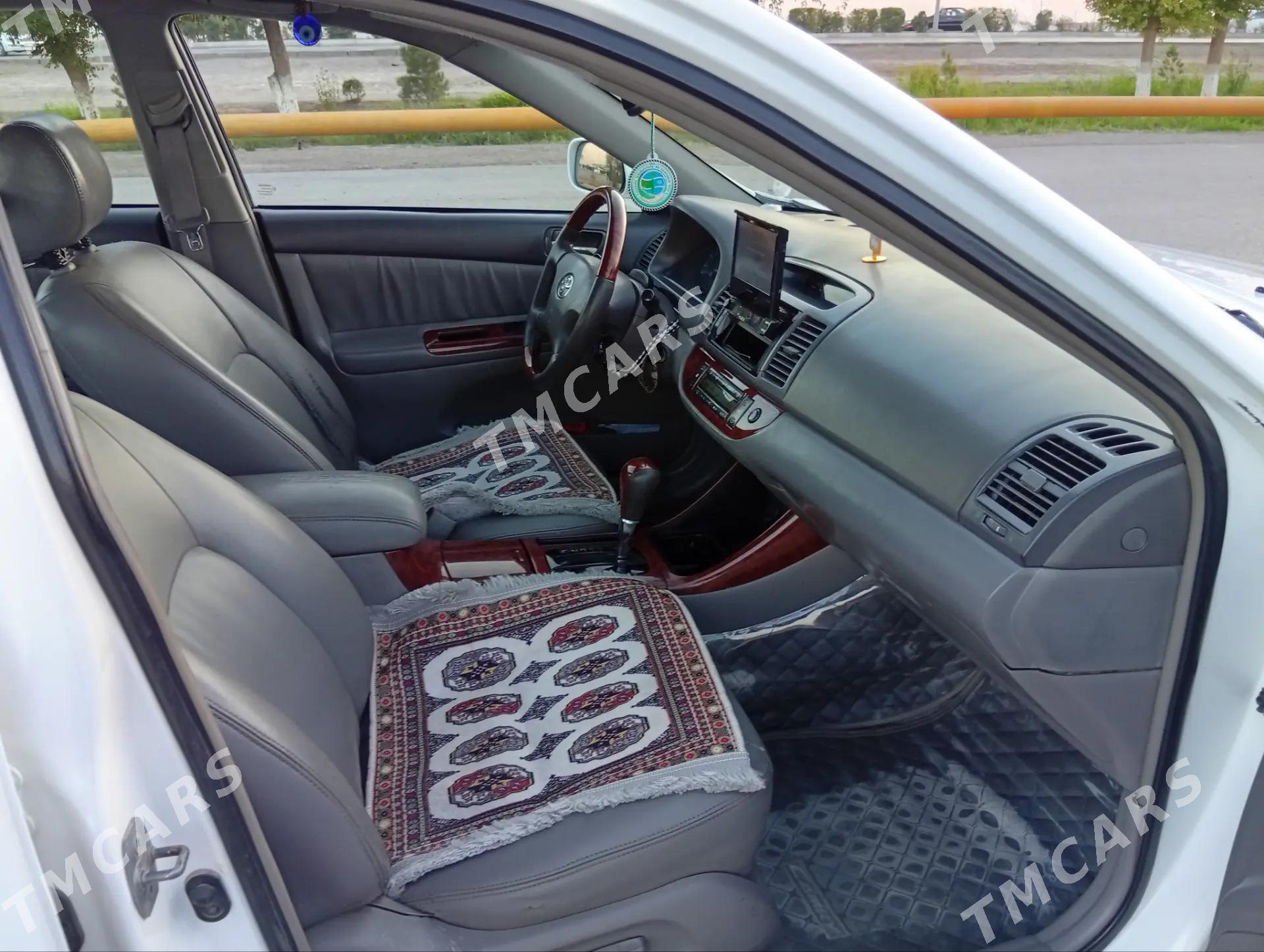 Toyota Camry 2002 - 175 000 TMT - Теджен - img 2