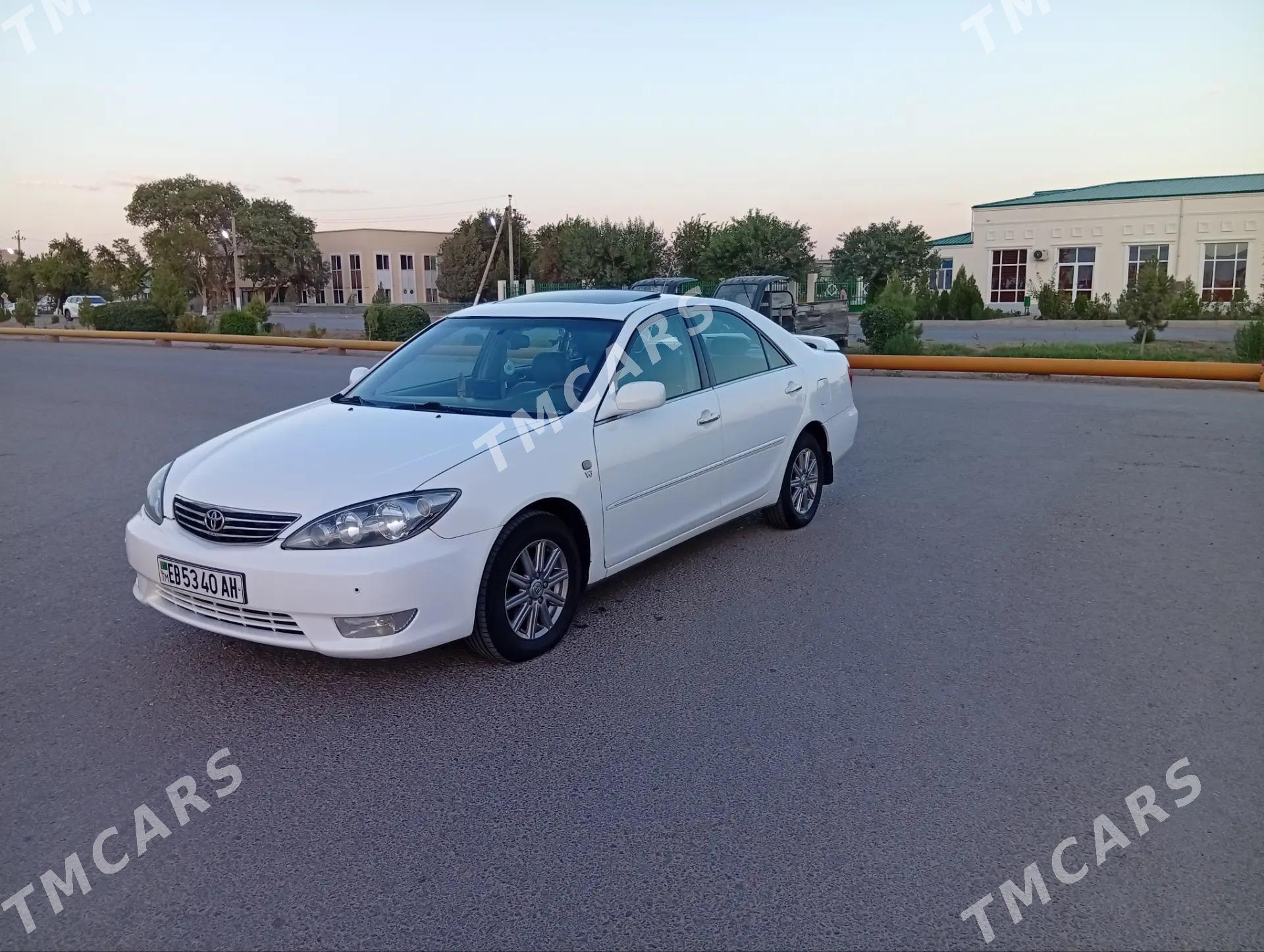 Toyota Camry 2002 - 175 000 TMT - Теджен - img 10