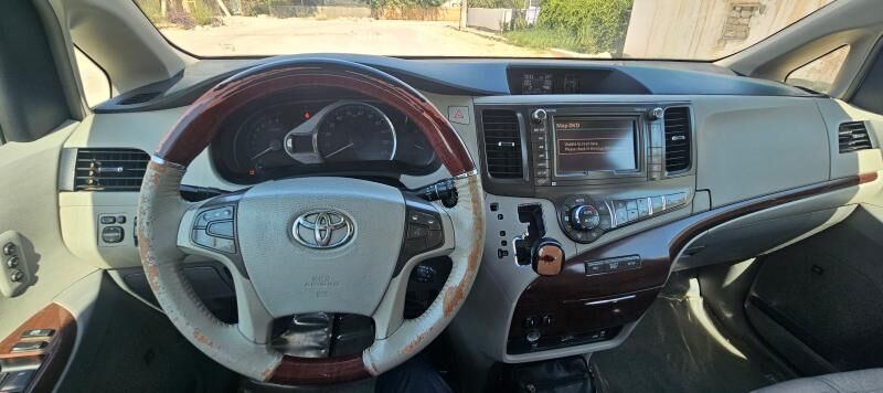 Toyota Sienna 2010 - 295 000 TMT - Aşgabat - img 8