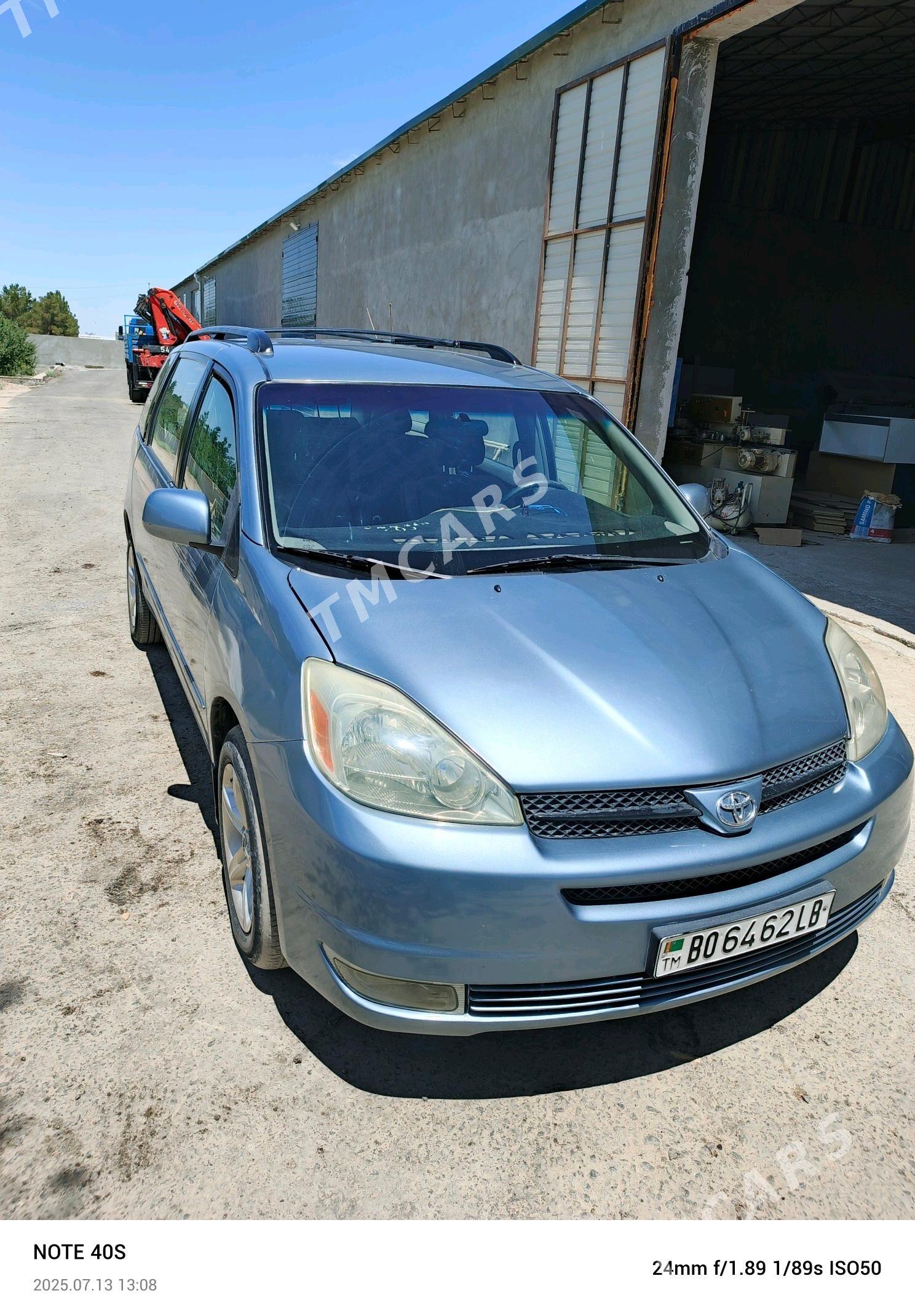 Toyota Sienna 2004 - 160 000 TMT - Туркменабат - img 2