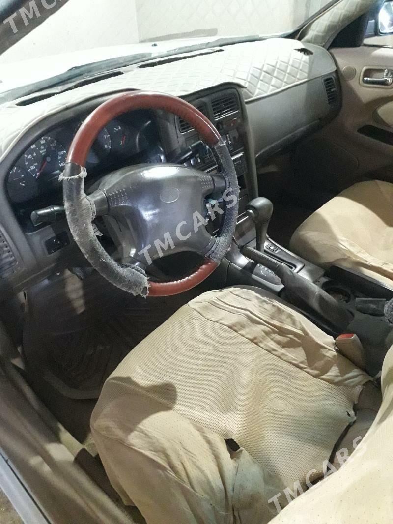 Nissan Maxima 1998 - 35 000 TMT - Шабатский этрап - img 3