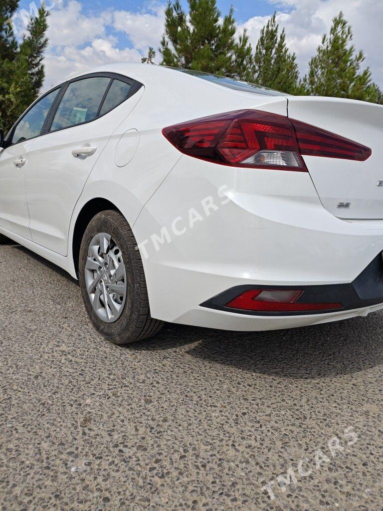 Hyundai Elantra 2020 - 240 000 TMT - Aşgabat - img 3
