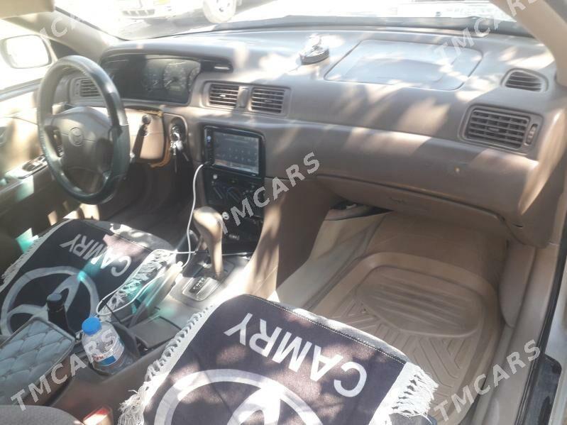 Toyota Camry 2001 - 110 000 TMT - Türkmenabat - img 4