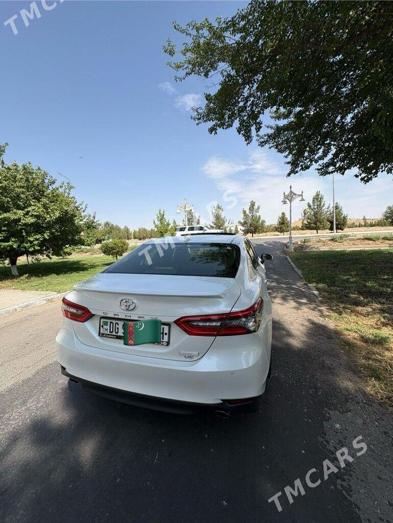 Toyota Camry 2021 - 520 000 TMT - Ашхабад - img 3
