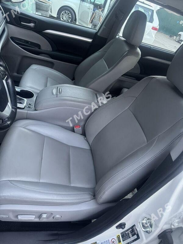 Toyota Highlander 2019 - 430 000 TMT - Aşgabat - img 5