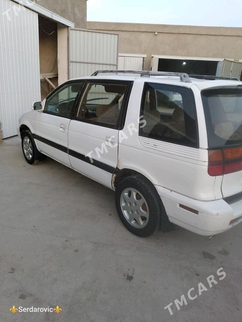 Mitsubishi Chariot 1993 - 18 000 TMT - Sakarçäge - img 2