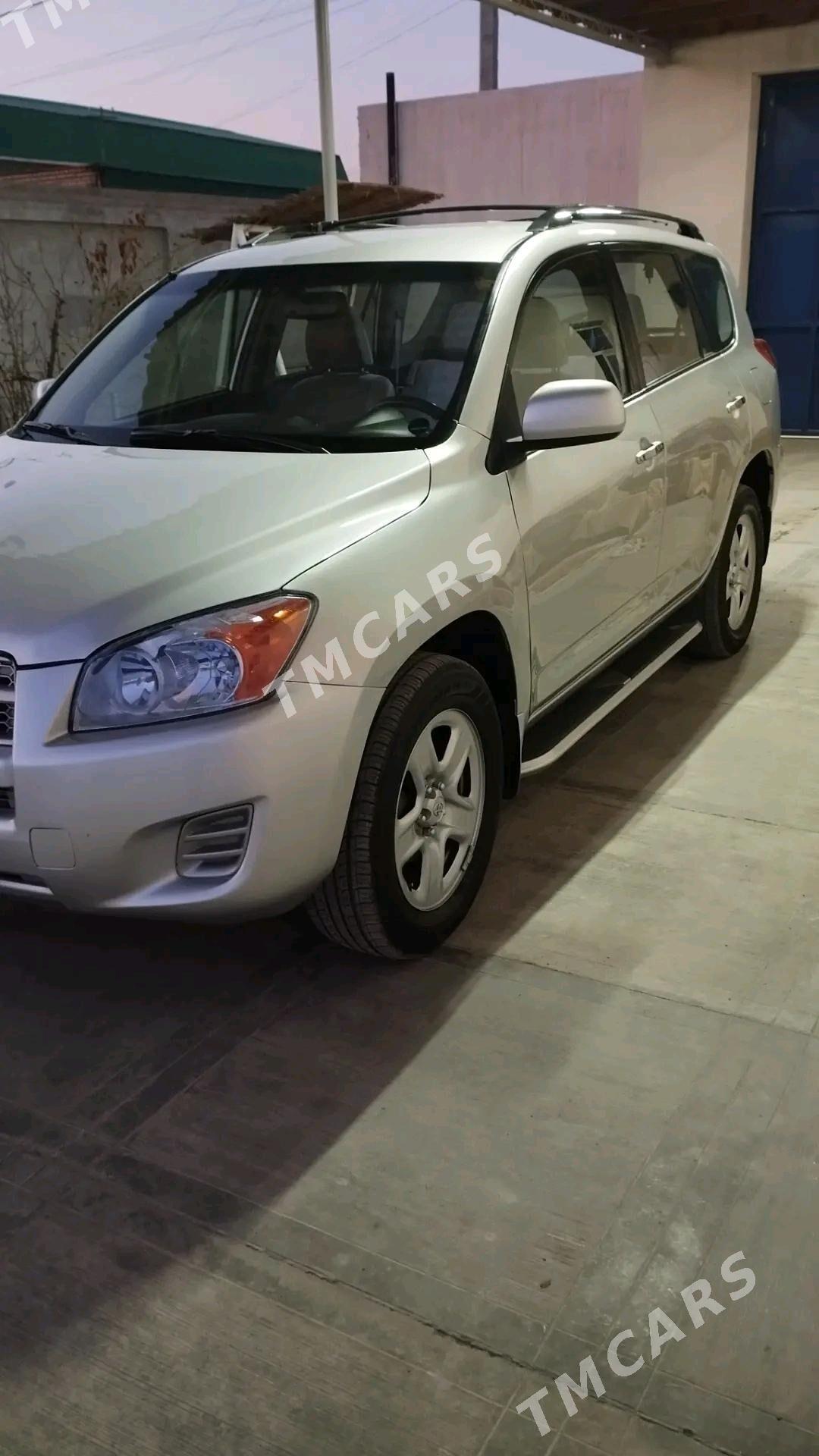 Toyota RAV4 2011 - 200 000 TMT - Türkmenabat - img 3