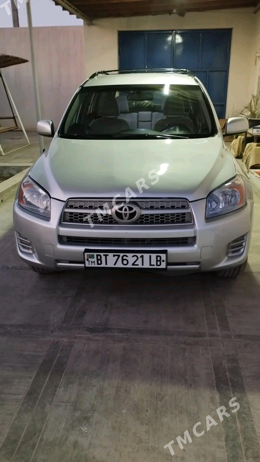 Toyota RAV4 2011 - 200 000 TMT - Türkmenabat - img 8