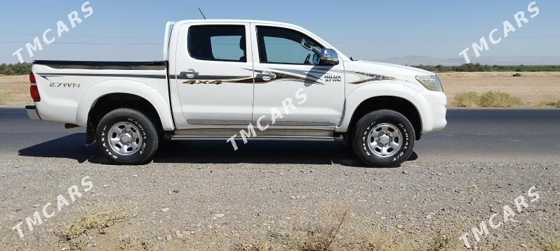 Toyota Hilux 2012 - 330 000 TMT - Köýtendag - img 10