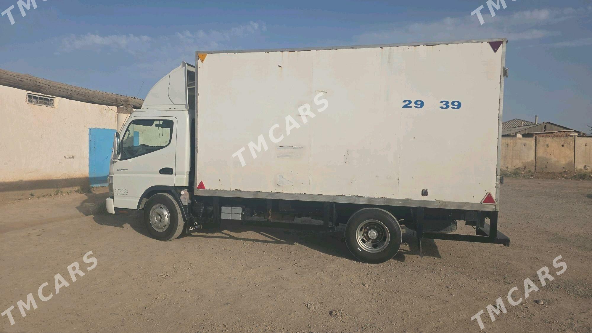 Mitsubishi Canter 2015 - 400 000 TMT - Бабадайхан - img 2