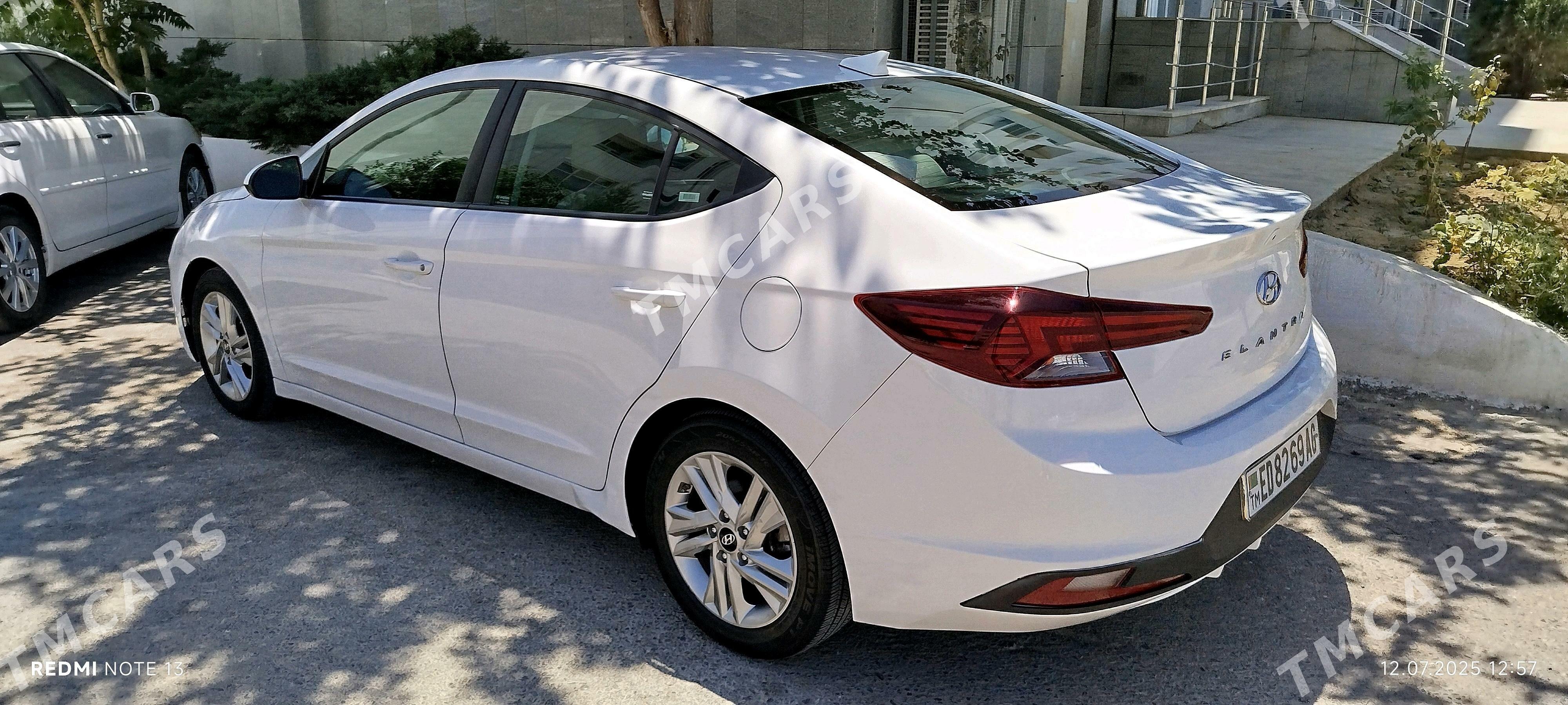 Hyundai Elantra 2020 - 215 000 TMT - Ким район - img 3
