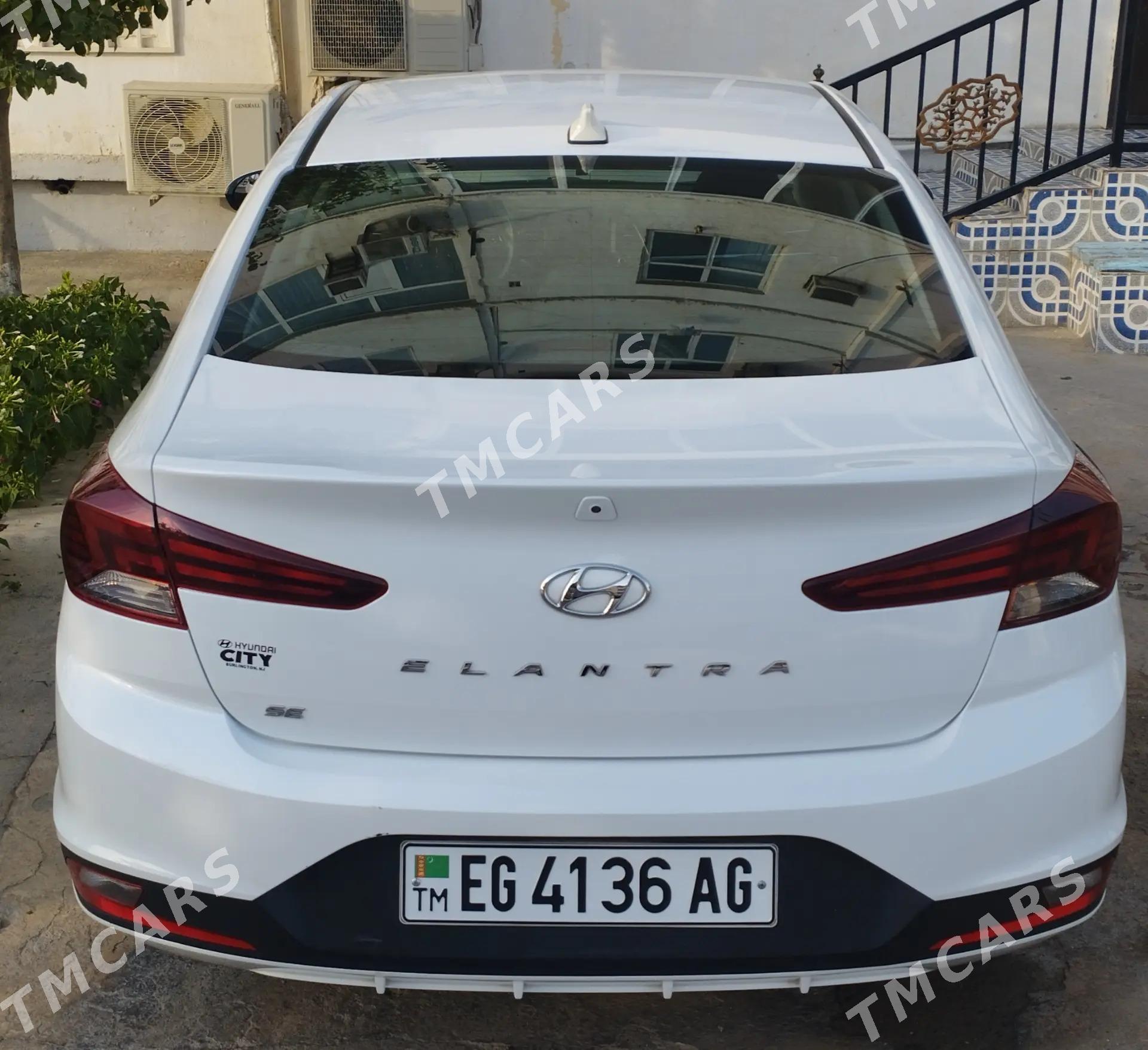 Hyundai Elantra 2019 - 212 000 TMT - Ашхабад - img 2