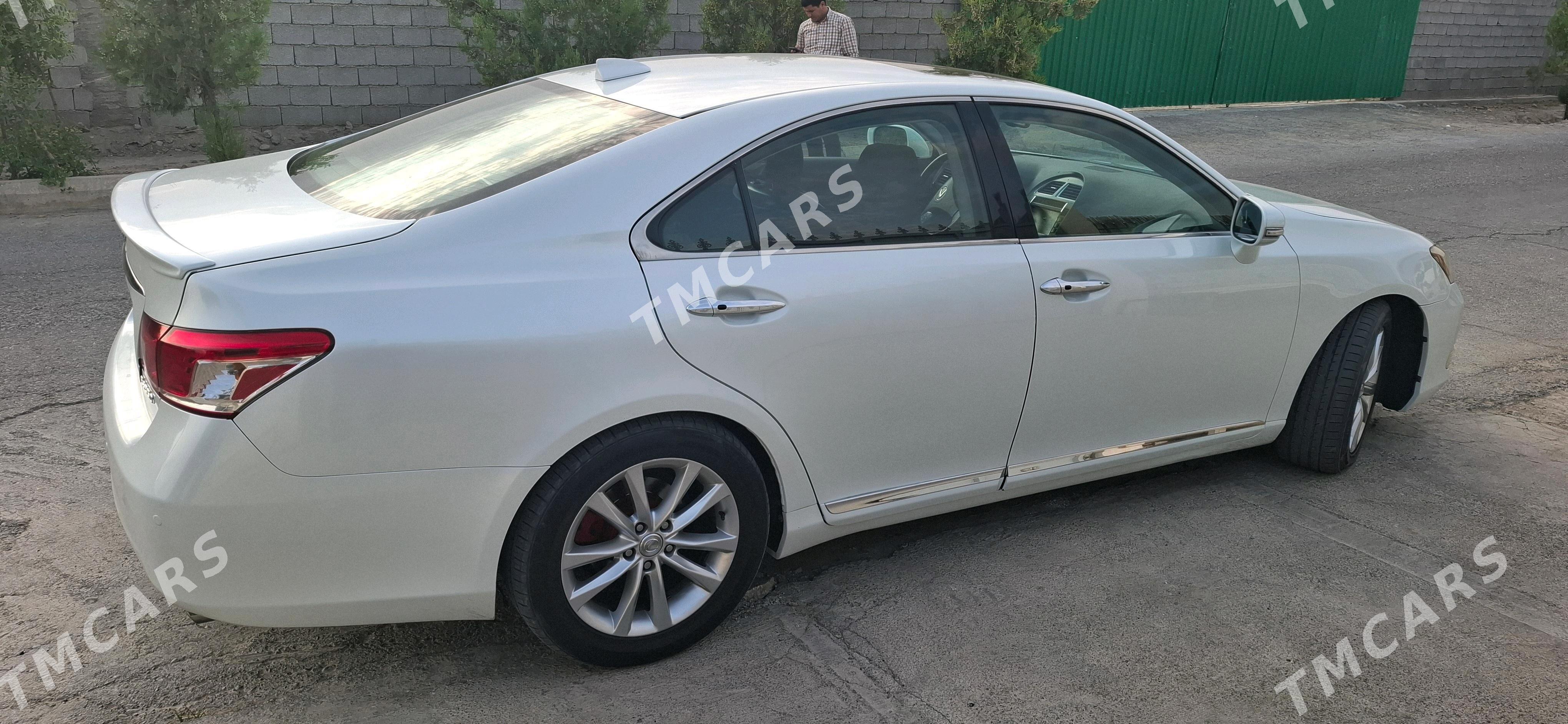 Lexus ES 350 2010 - 245 000 TMT - Теджен - img 3