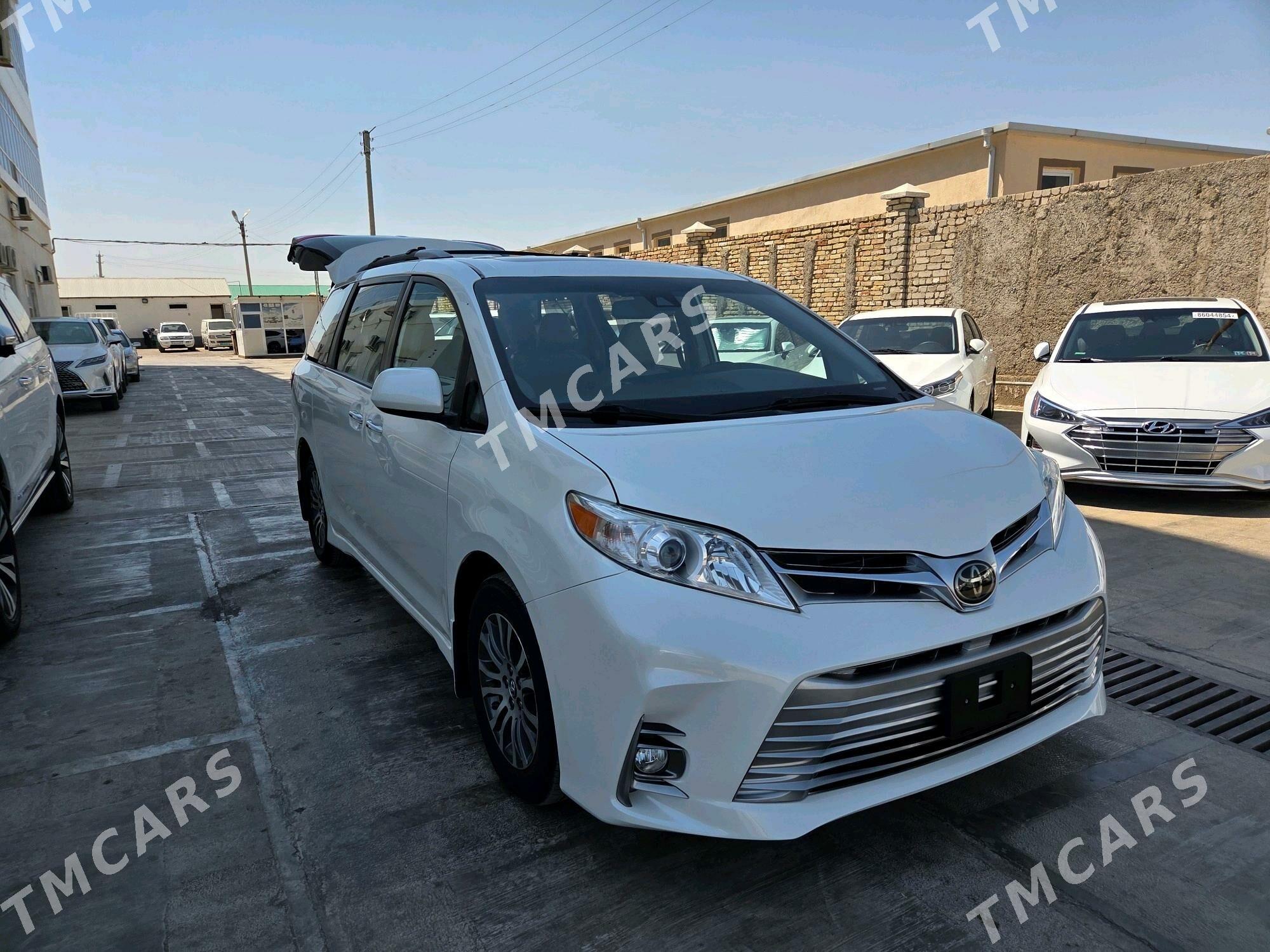 Toyota Sienna 2020 - 512 000 TMT - Мары - img 2