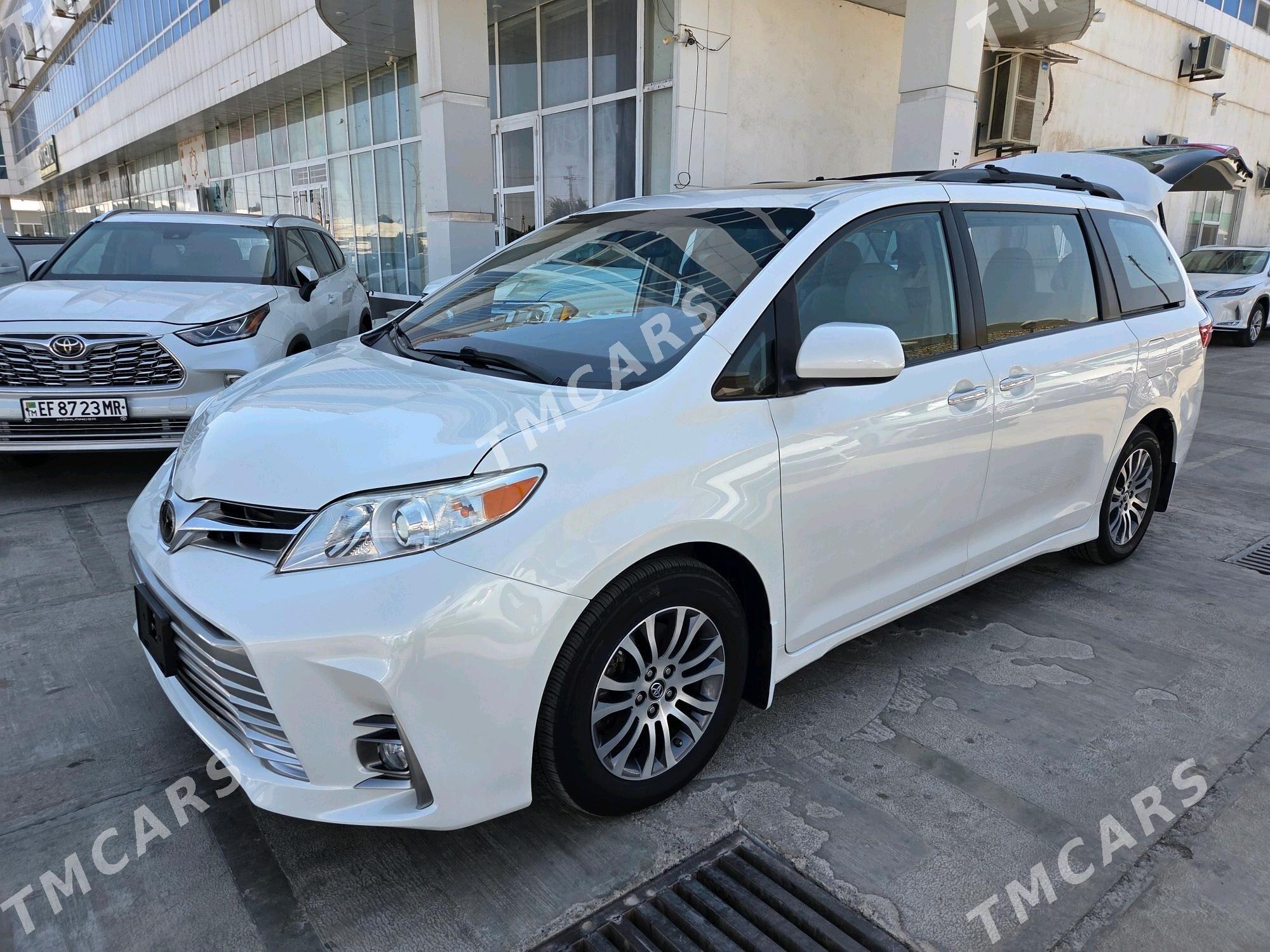Toyota Sienna 2020 - 512 000 TMT - Мары - img 3