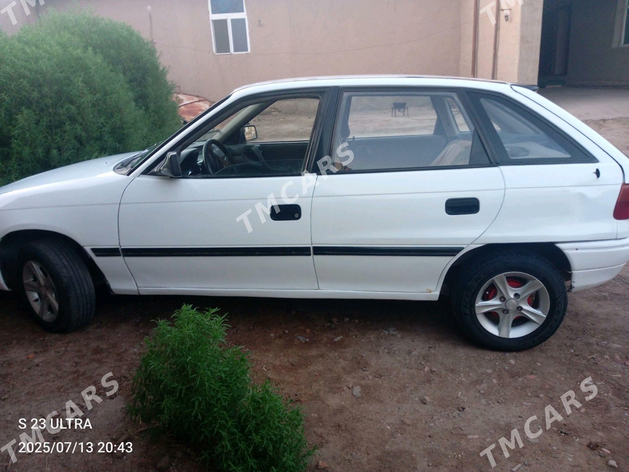 Opel Astra 1992 - 40 000 TMT - Gurbansoltan Eje - img 3