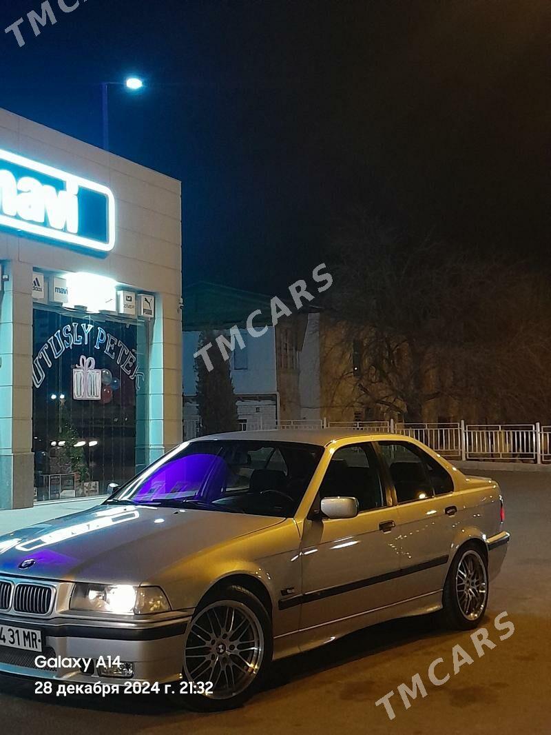 BMW 3 Series 1995 - 105 000 TMT - Мары - img 2