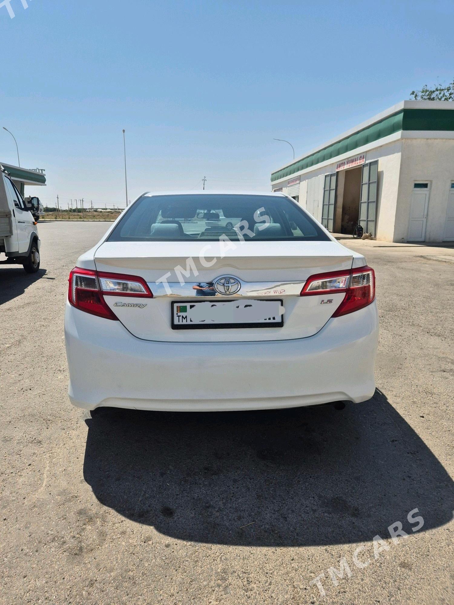 Toyota Camry 2012 - 184 000 TMT - Мургап - img 2