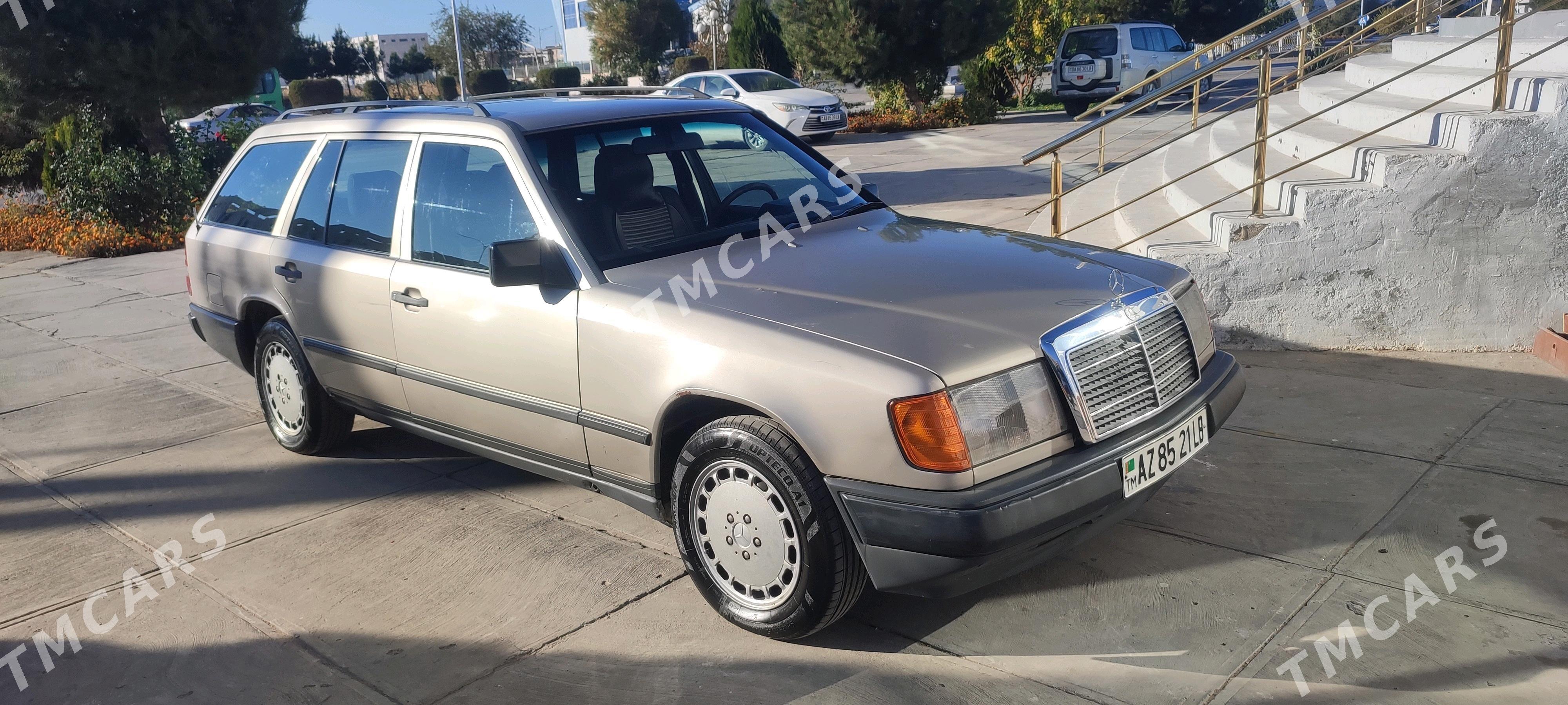 Mercedes-Benz 230E 1987 - 35 000 TMT - Туркменабат - img 4