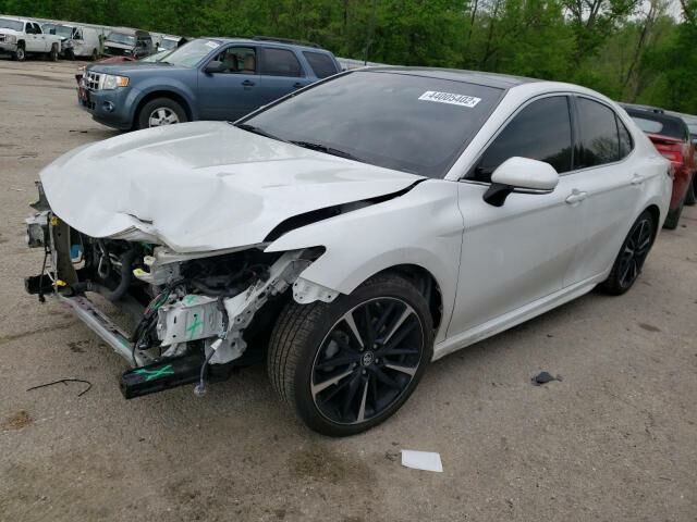 Toyota Camry 2018 - 312 000 TMT - Aşgabat - img 9