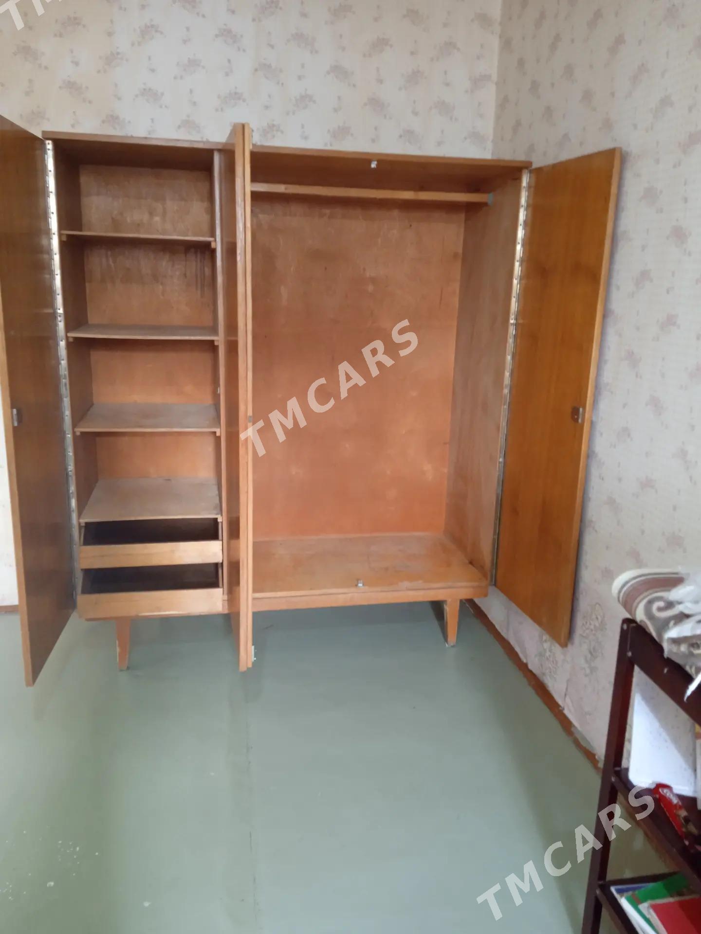 ПРОДАЁТСЯ ШКАФ - Türkmenabat - img 2