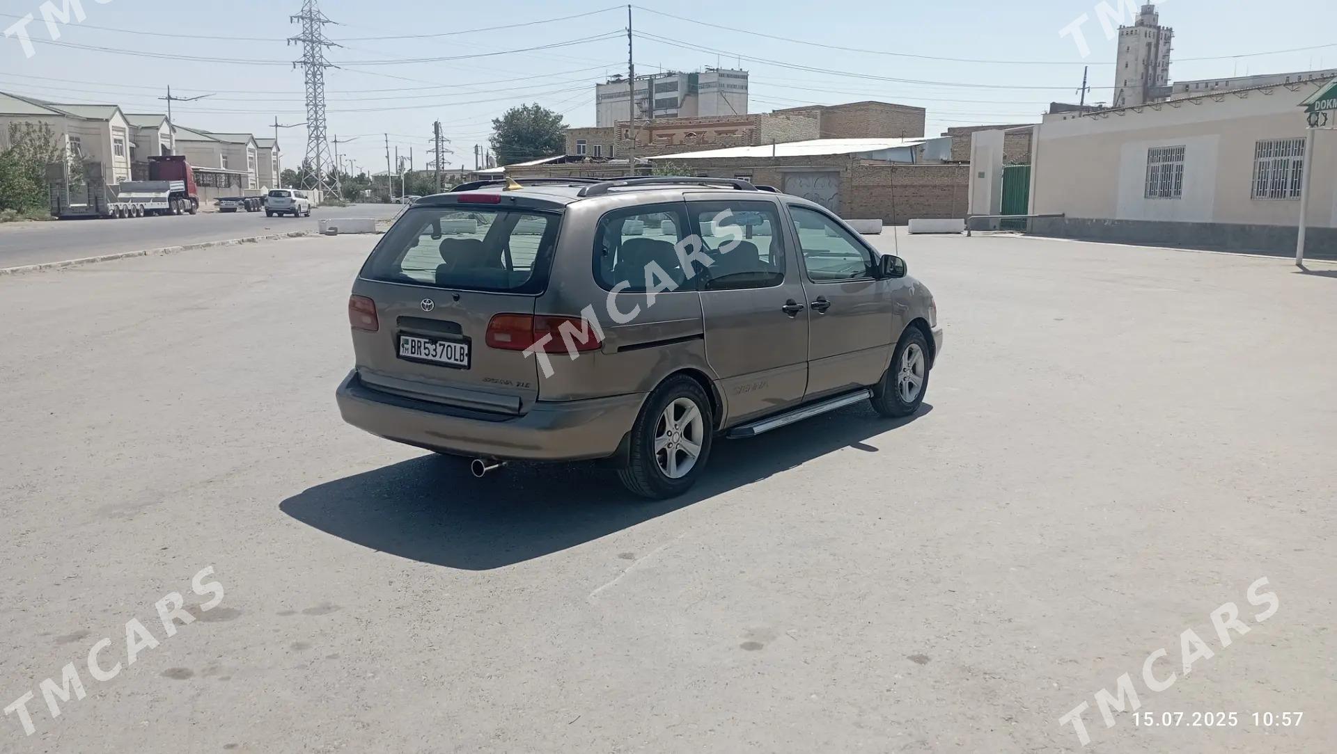 Toyota Sienna 1999 - 130 000 TMT - Türkmenabat - img 5