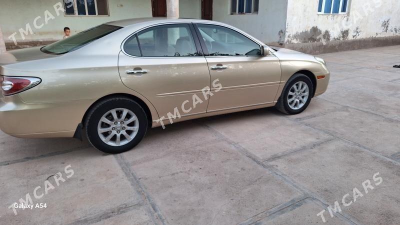 Lexus ES 300 2002 - 190 000 TMT - Теджен - img 2