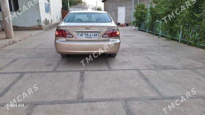 Lexus ES 300 2002 - 190 000 TMT - Теджен - img 3