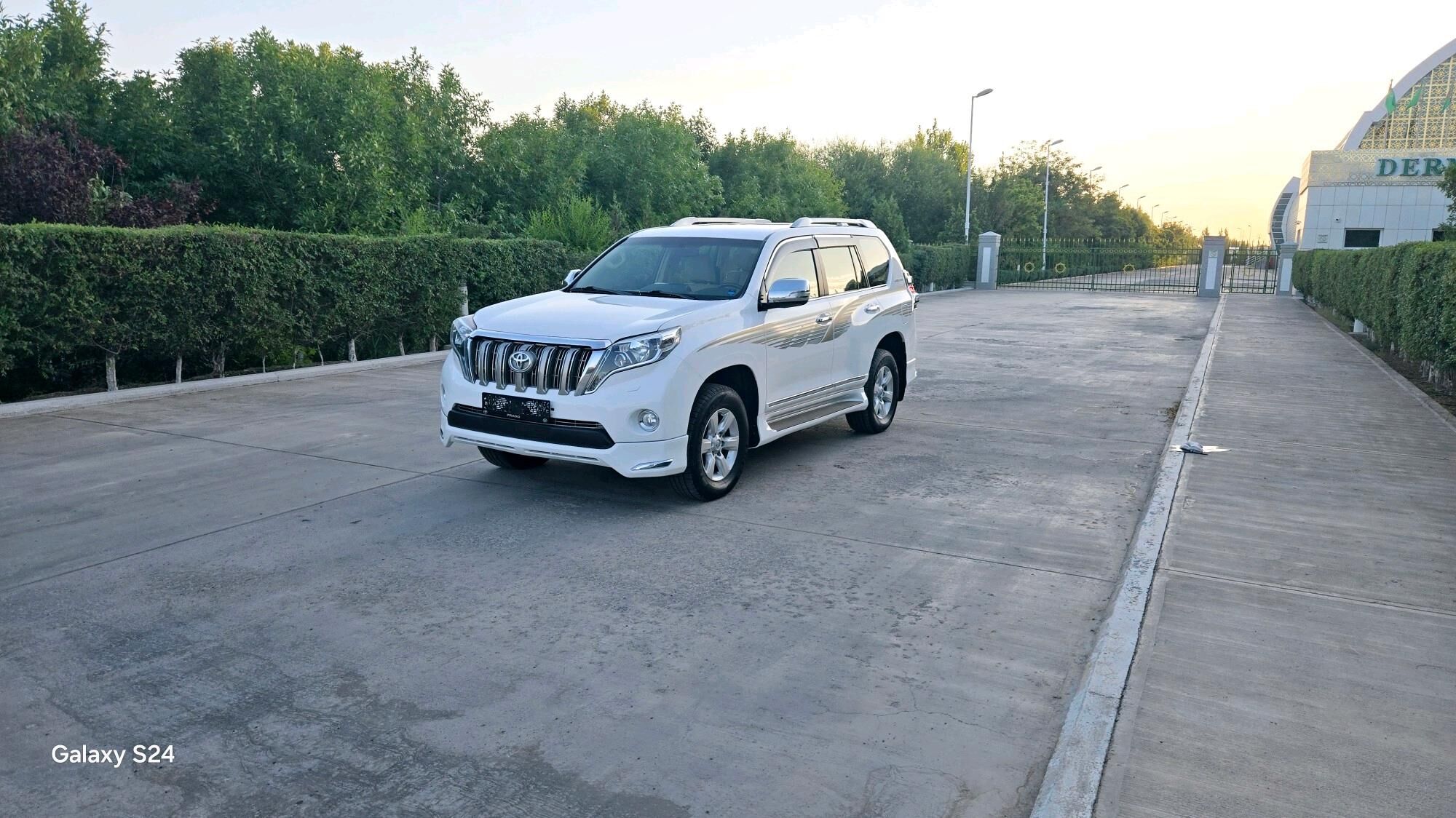 Toyota Land Cruiser Prado 2015 - 630 000 TMT - Дашогуз - img 10