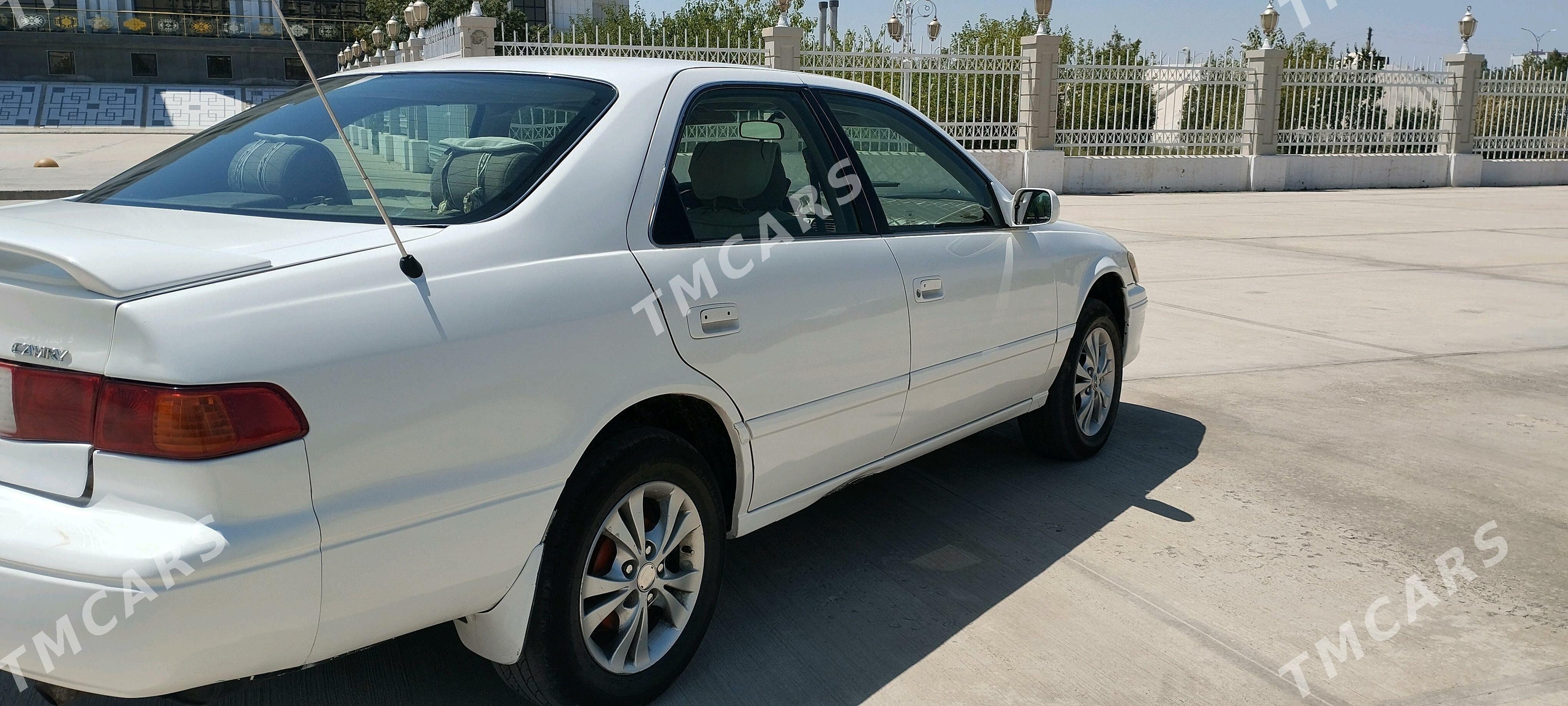 Toyota Camry 1999 - 115 000 TMT - Daşoguz - img 5