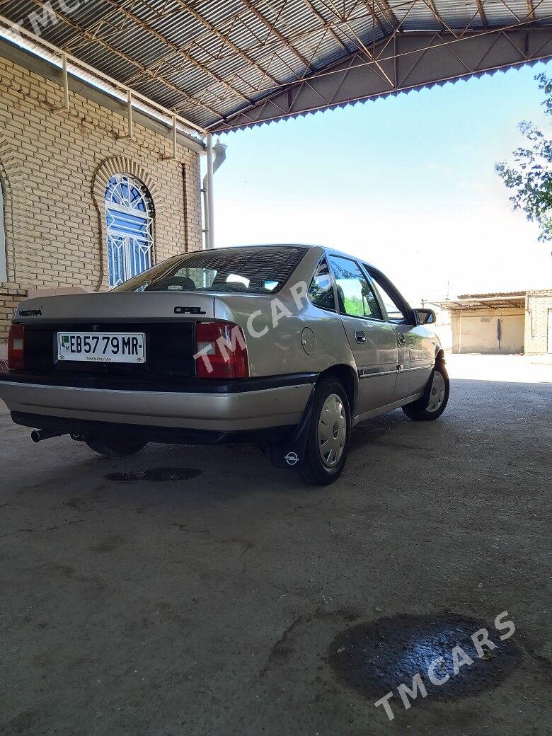 Opel Vectra 1990 - 26 000 TMT - Векильбазар - img 5