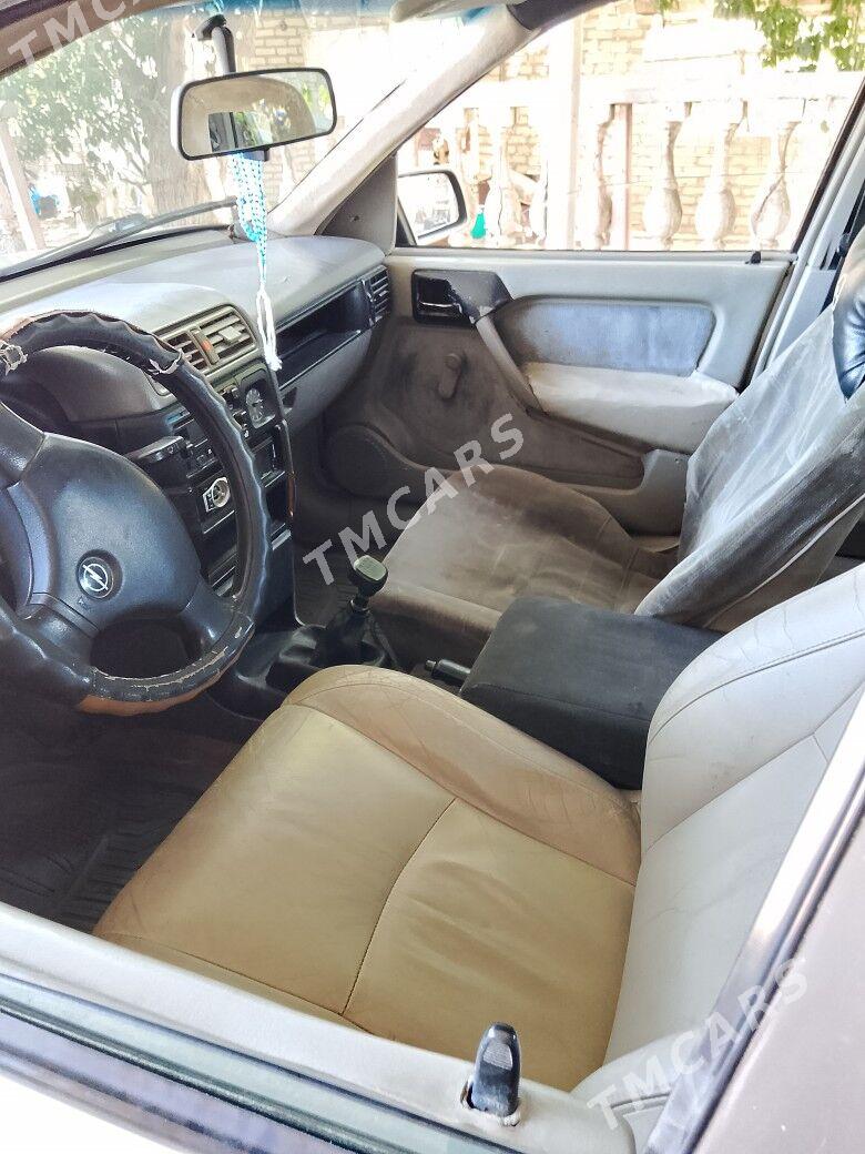 Opel Vectra 1990 - 26 000 TMT - Векильбазар - img 4