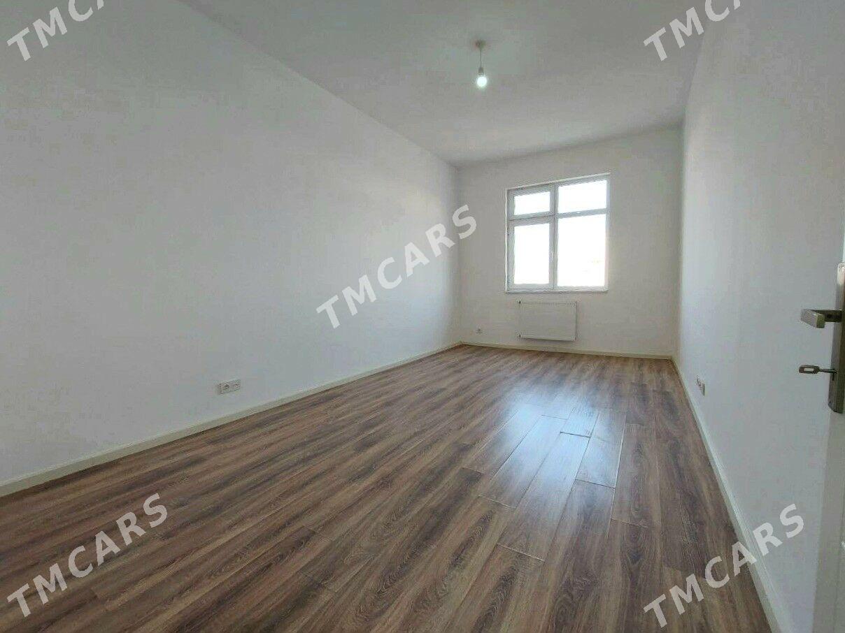 Täze Mir8 iň uly kwadraturaly - Мир 8 - img 4