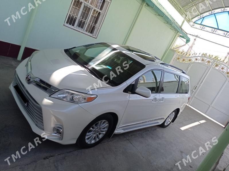 Toyota Sienna 2020 - 470 000 TMT - Ашхабад - img 6